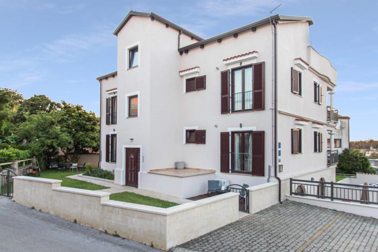Apartments Villa Alba Poreč Eksteriør billede