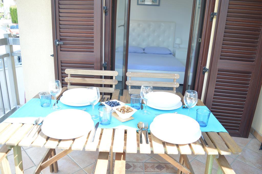 Apartments Villa Alba Poreč Eksteriør billede