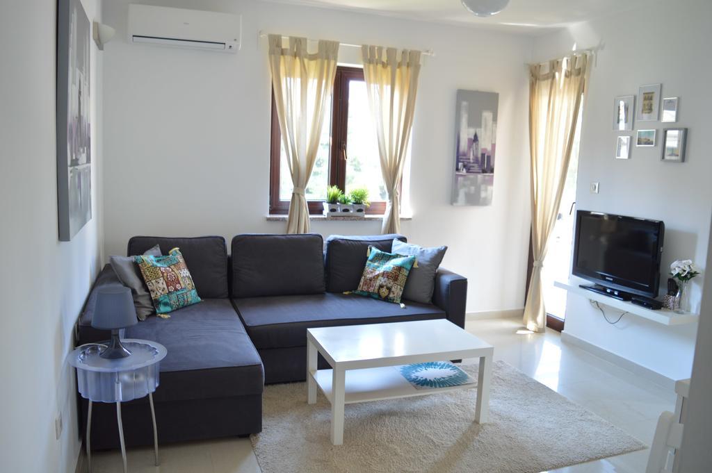 Apartments Villa Alba Poreč Eksteriør billede
