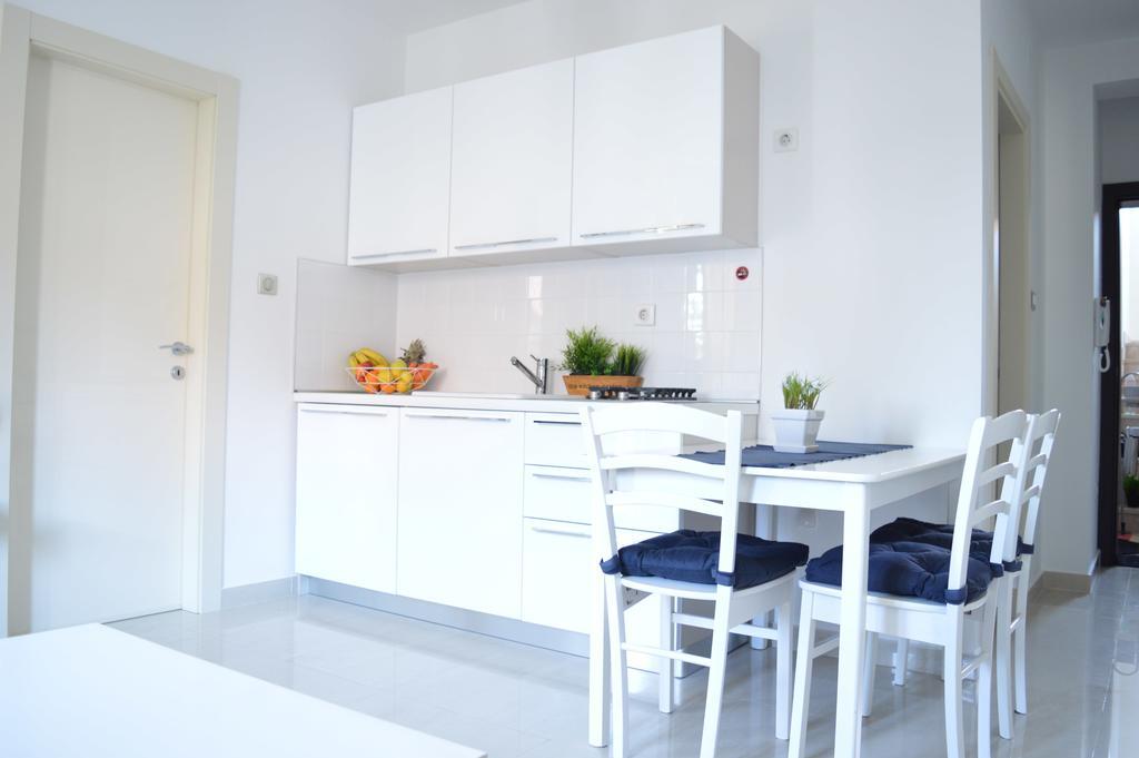 Apartments Villa Alba Poreč Eksteriør billede