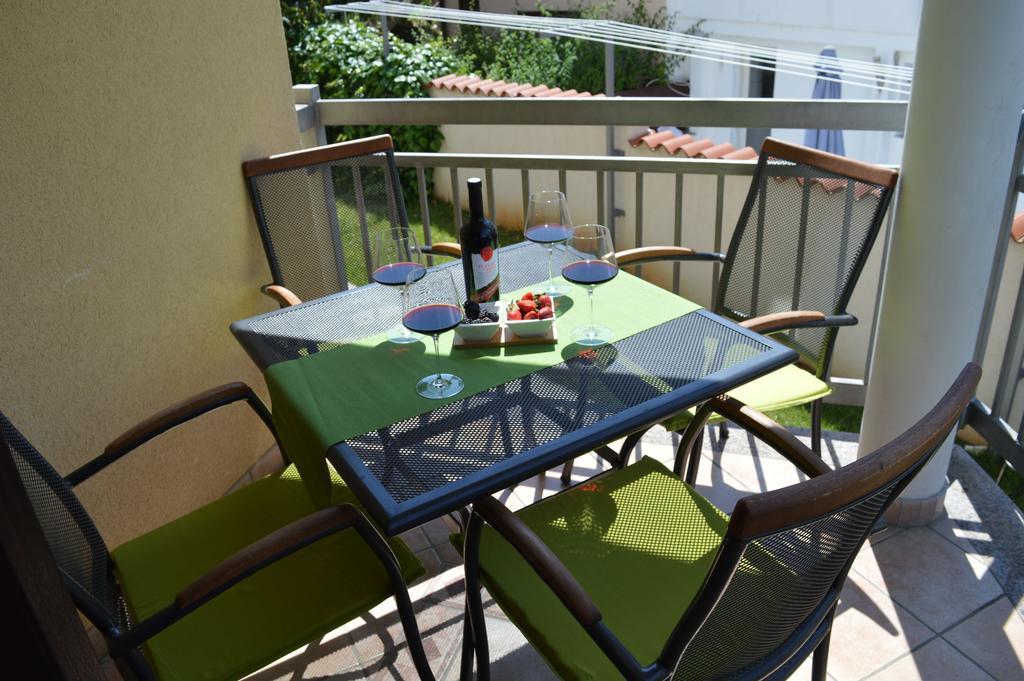 Apartments Villa Alba Poreč Eksteriør billede
