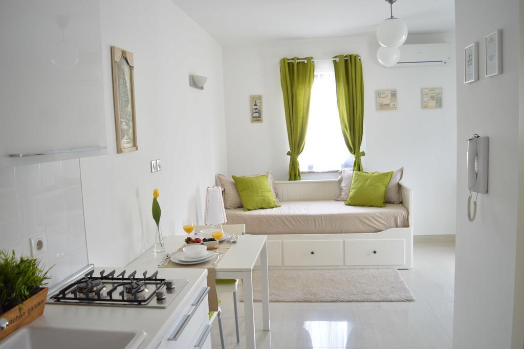 Apartments Villa Alba Poreč Eksteriør billede